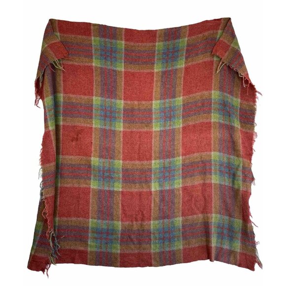 Vintage Wool Tartan Cape Throw Fringe Red Green Blue Fringe 51x51 in - Picture 2 of 6